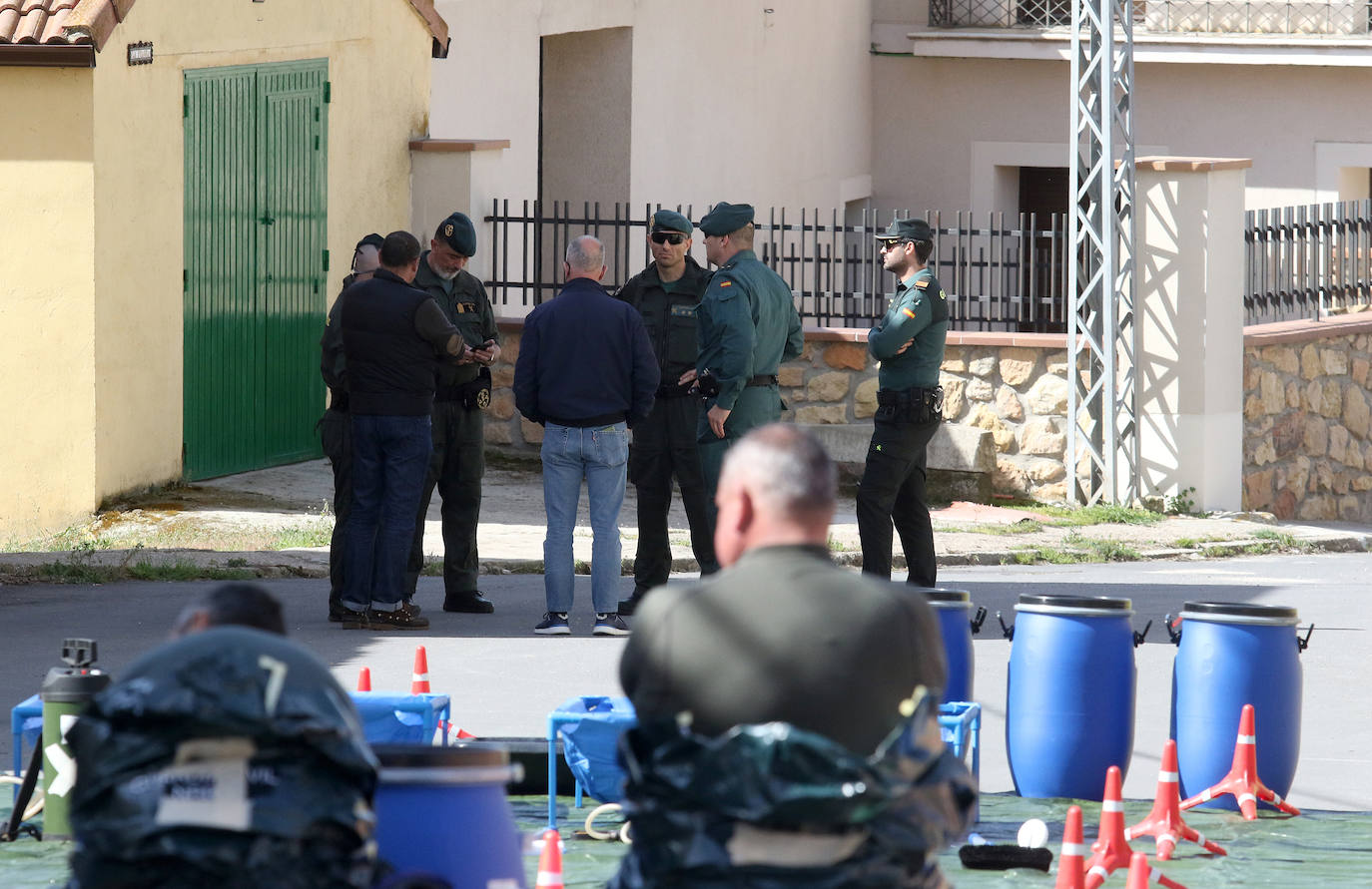 Operativo de la Guardia Civil para esclarecer las muertes en Carbonero de Ahusín