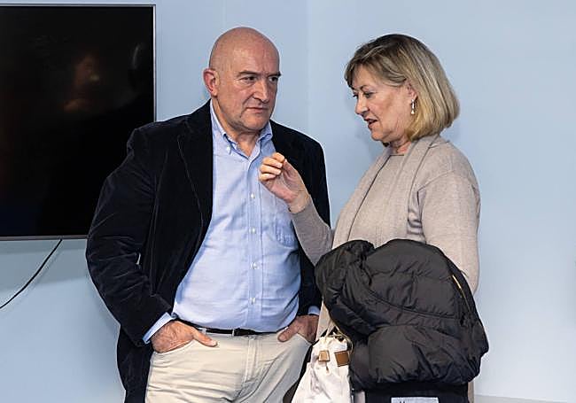 Jesús Julio Carnero y Pilar del Olmo el día del anuncio d ela candidatura del primero a la Alcaldía de Valladolid.