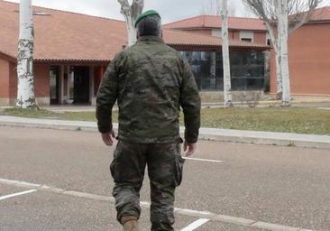 Confirmada la condena a un militar que tenía material de guerra en Valladolid