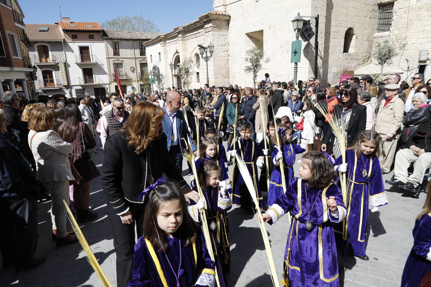 Peñafiel celebra su tradicional procesión de la Borriquilla