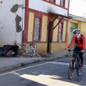 Dos jóvenes muertos tras colisionar el turismo en el que viajaban contra una casa en León