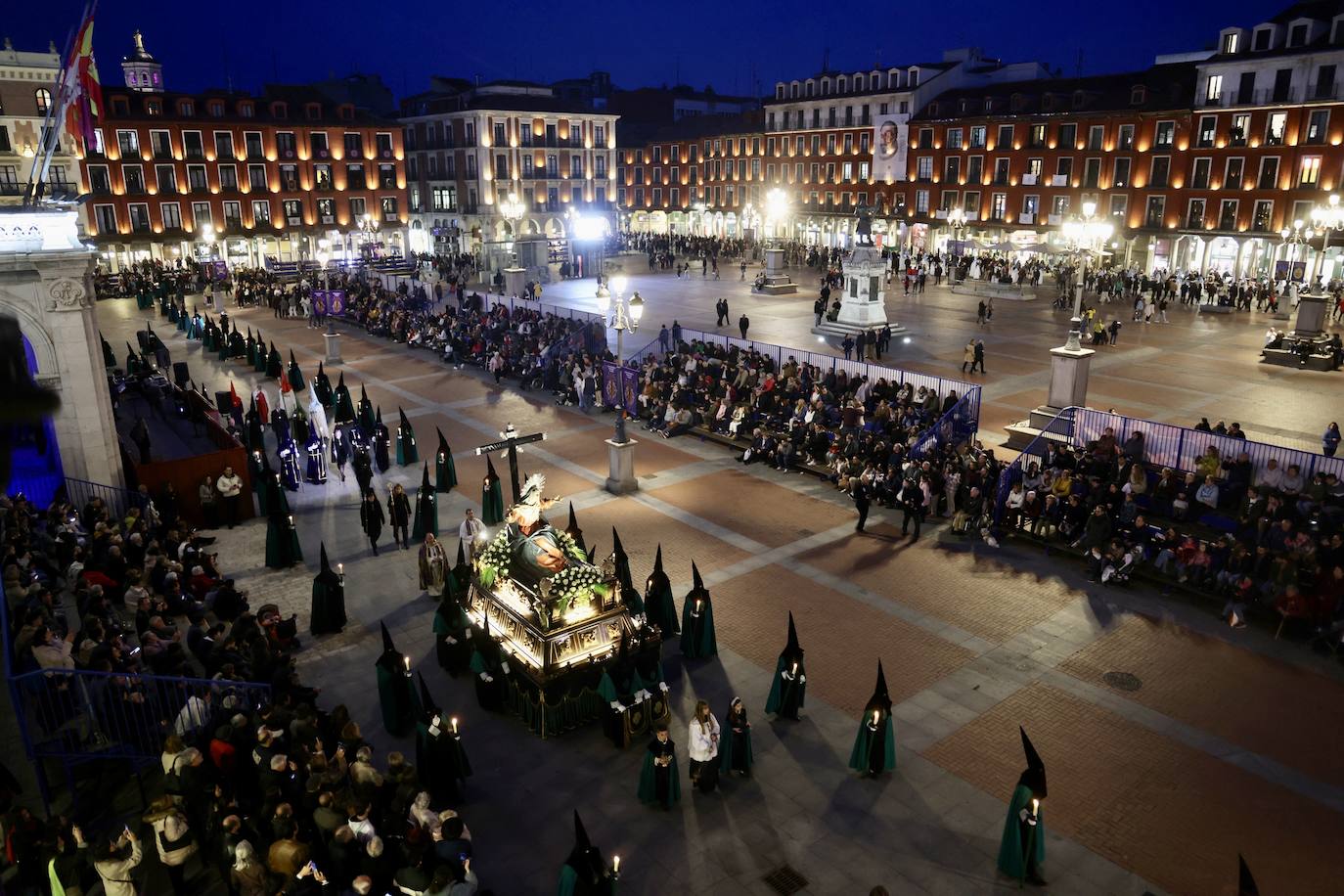 La procesión del Rosario del Dolor, en imágenes
