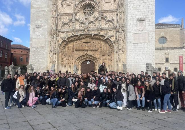 Los alumnos participantes, en su visita a Valladolid.