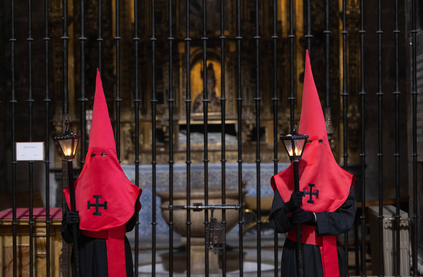 Procesión del Santísimo Cristo de la Luz en la Semana Santa de Valladolid