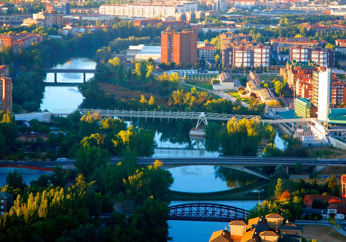 Los once puentes que cosen Valladolid sobre el río Pisuerga