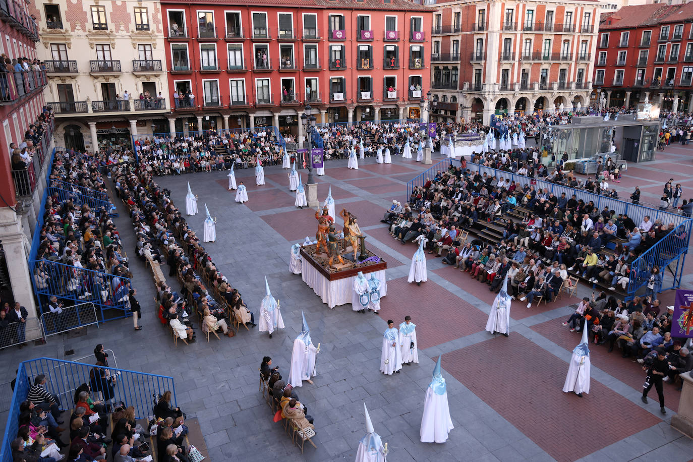 La Procesión General de la Sagrada Pasión del Redentor, en imágenes