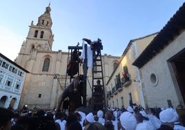 La salidad de los Pasos Grandes el Viernes Santo