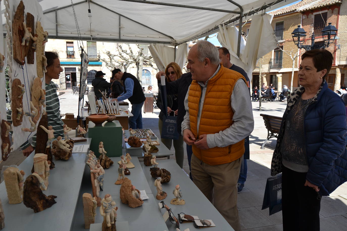 Tradición e historia en la Feria de Cerámica de Astudillo