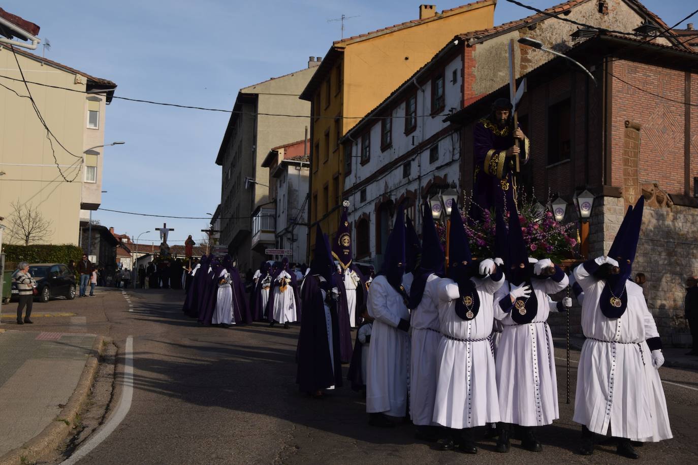 Guardo se entrega a la procesión más relevante