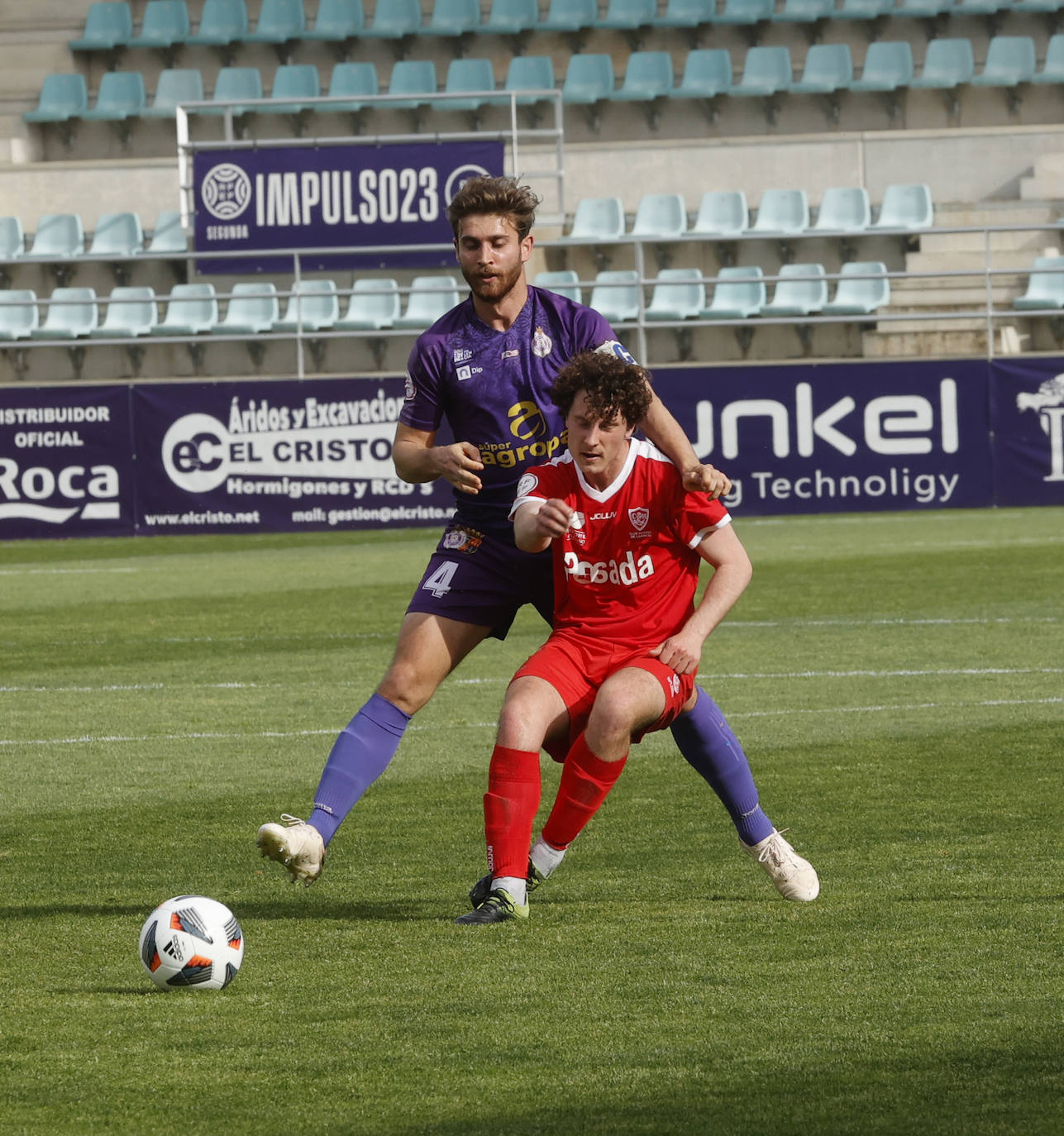 El Palencia Cristo, a un punto del &#039;play-off&#039; del descenso