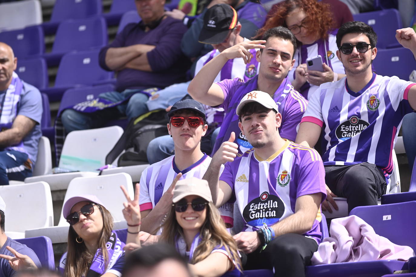 Búscate en la grada del Real Valladolid-Mallorca (1 de 4)