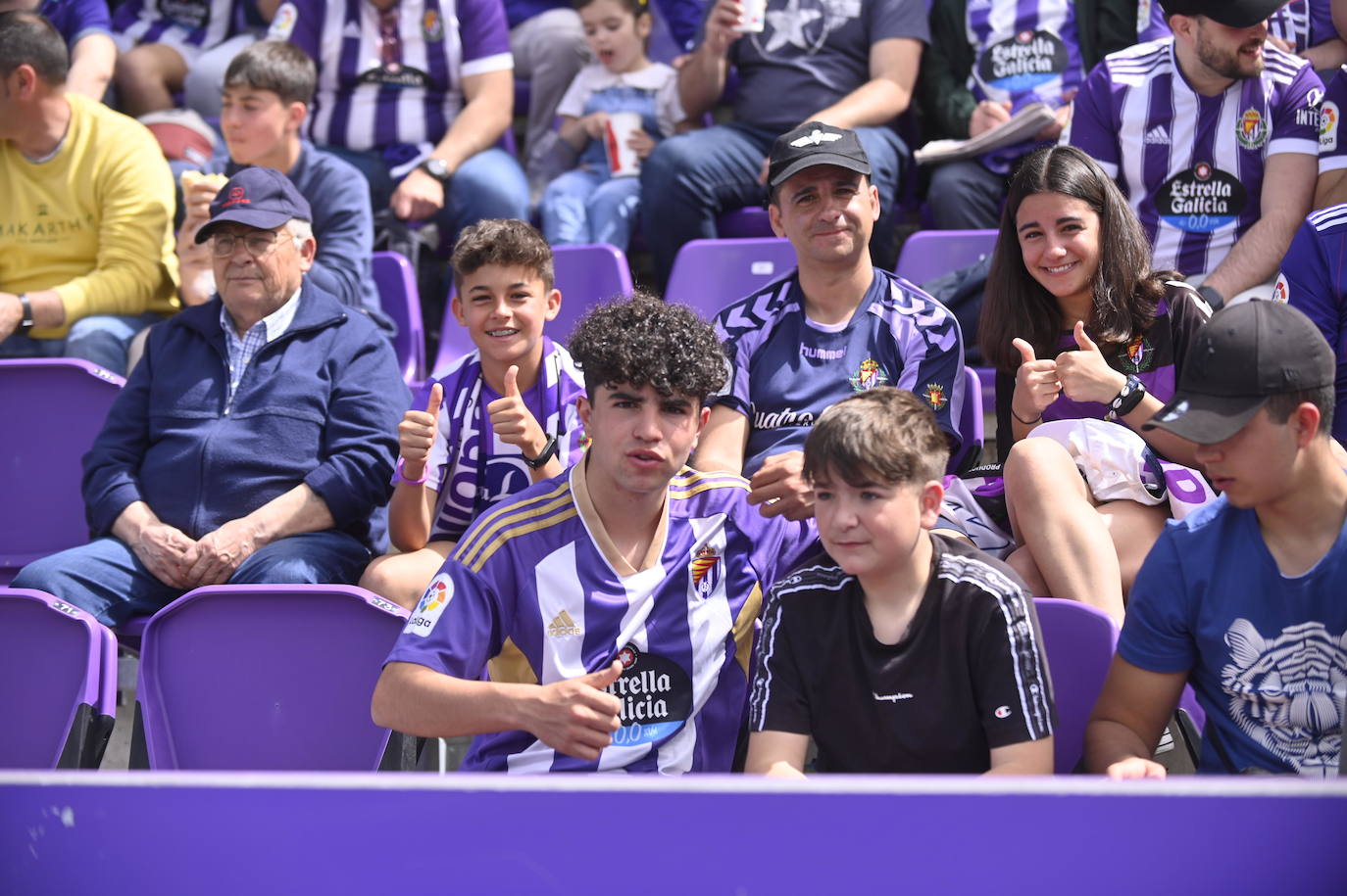 Búscate en la grada del Real Valladolid-Mallorca (1 de 4)