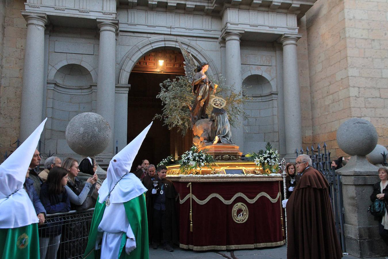 Las mejores imágenes de la Procesión del Viernes Santo