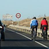 Nueva polémica de la DGT con los ciclistas