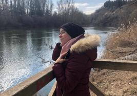 Laura Rodríguez durante uno de sus paseos por Arroyo de la Encomienda.