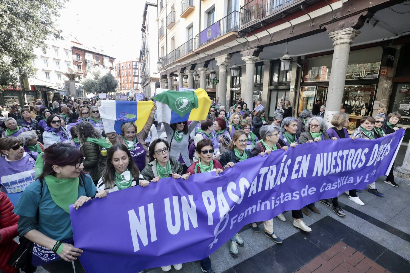 Organizaciones feminiestas se manifiestan por el derecho a aborto en Valladolid