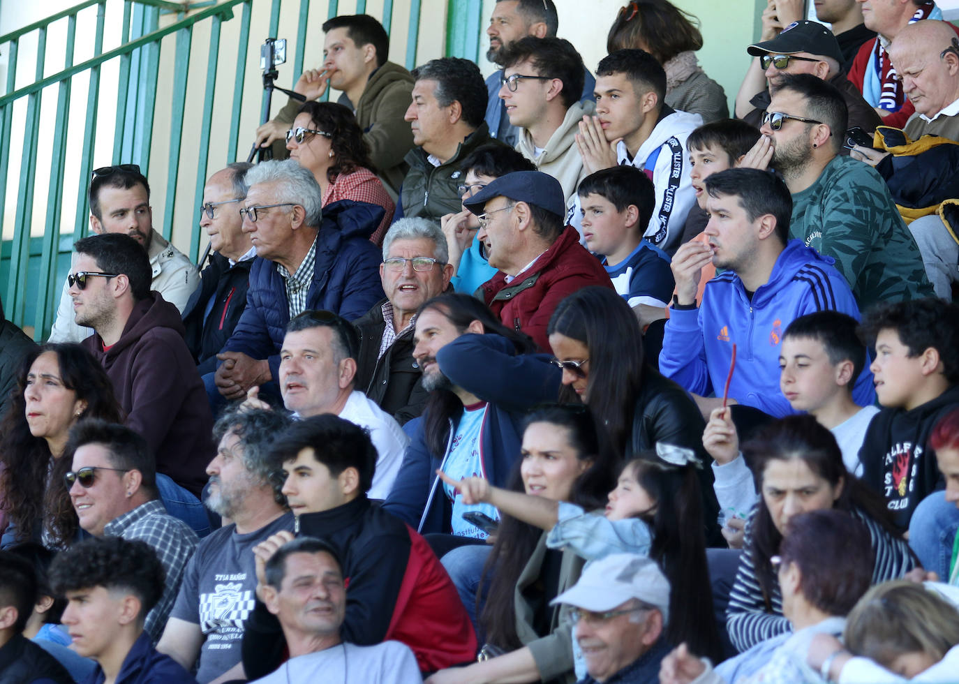 Dura derrota de la Gimnástica ante el Cacereño en La Albuera (1-5)