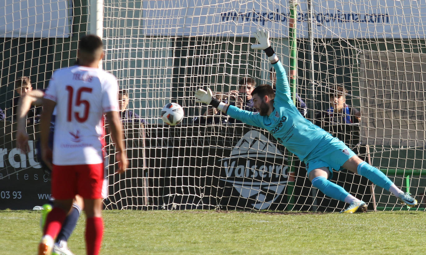 Dura derrota de la Gimnástica ante el Cacereño en La Albuera (1-5)