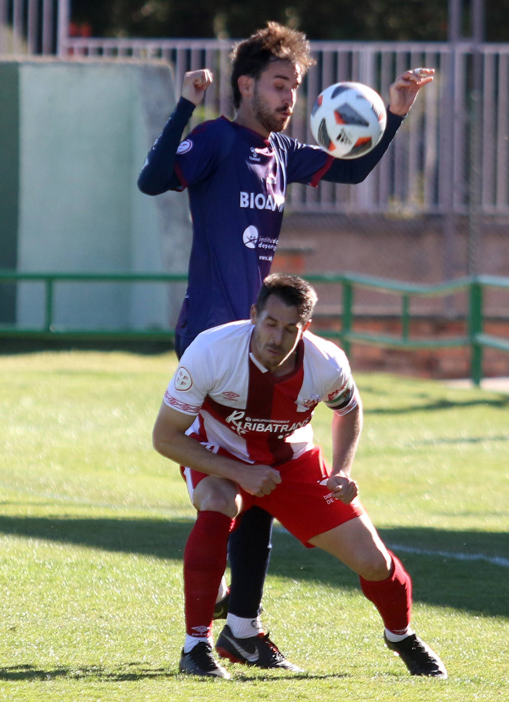 Dura derrota de la Gimnástica ante el Cacereño en La Albuera (1-5)