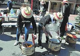 Participantes en el concurso de ollas ferroviarias de Guardo.