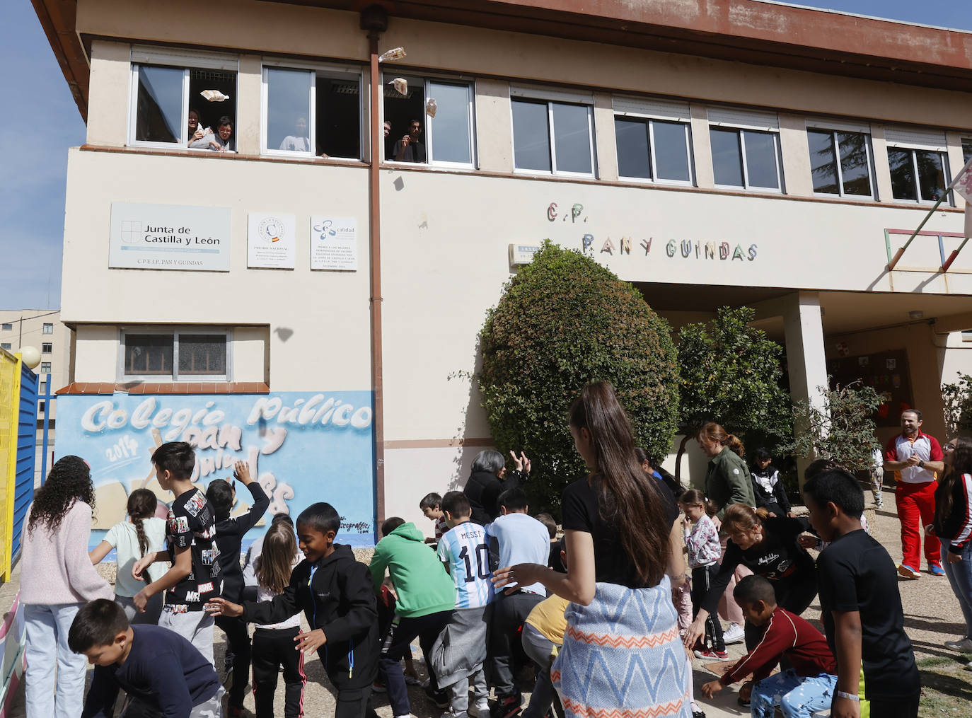 Alumnos palentinos celebran el Día de la Comunidad