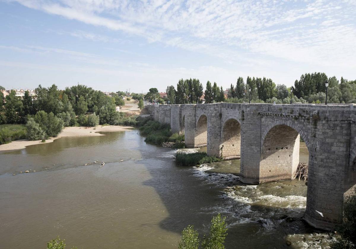 Puente de Cabezón de Pisuerga.