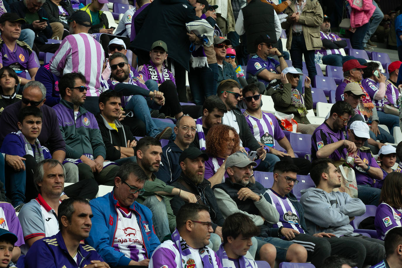 Búscate en la grada del José Zorrilla (4/6)