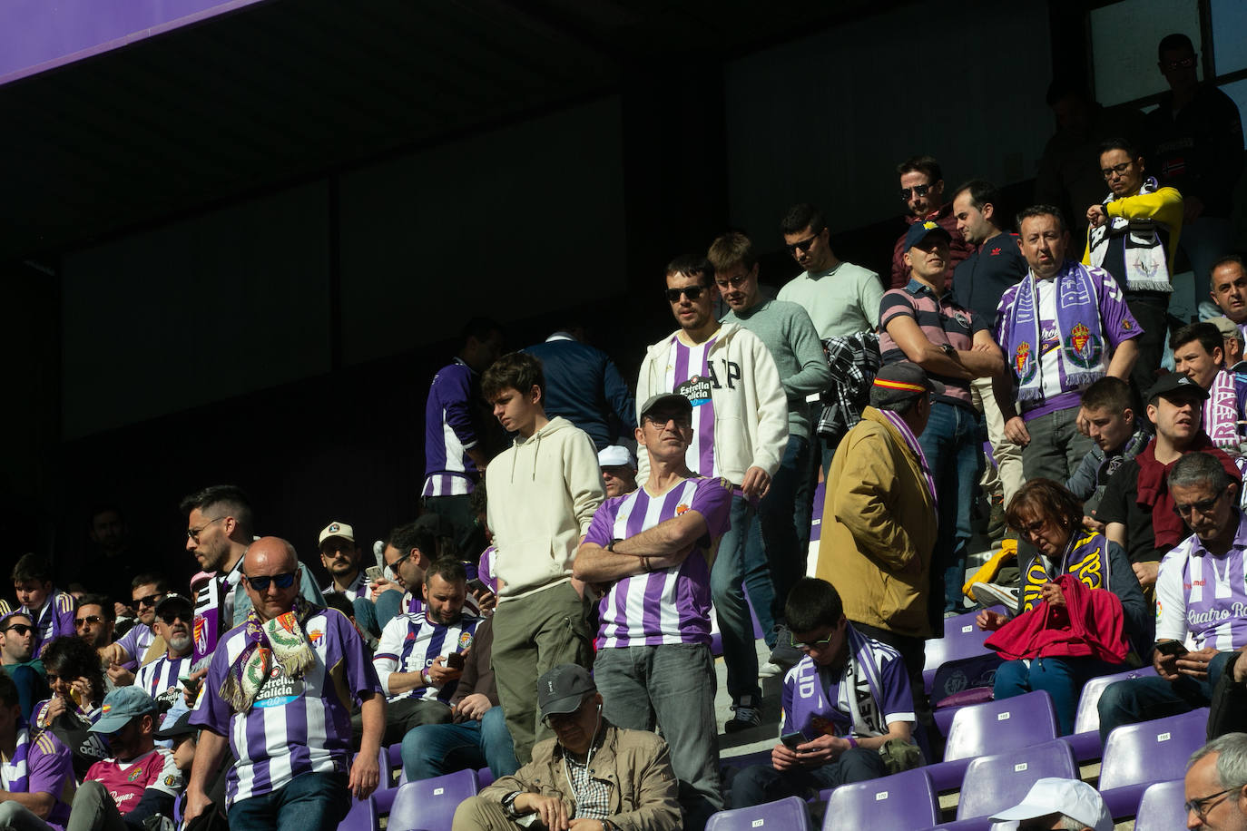 Búscate en la grada del José Zorrilla (4/6)