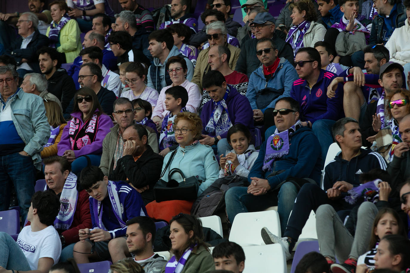 Búscate en la grada del José Zorrilla (5/6)