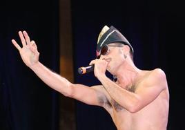 Rodrigo Cuevas en un concierto en la capital leonesa.