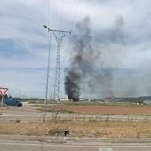 Sofocan un incendio en una escombrera del camino Mataburras