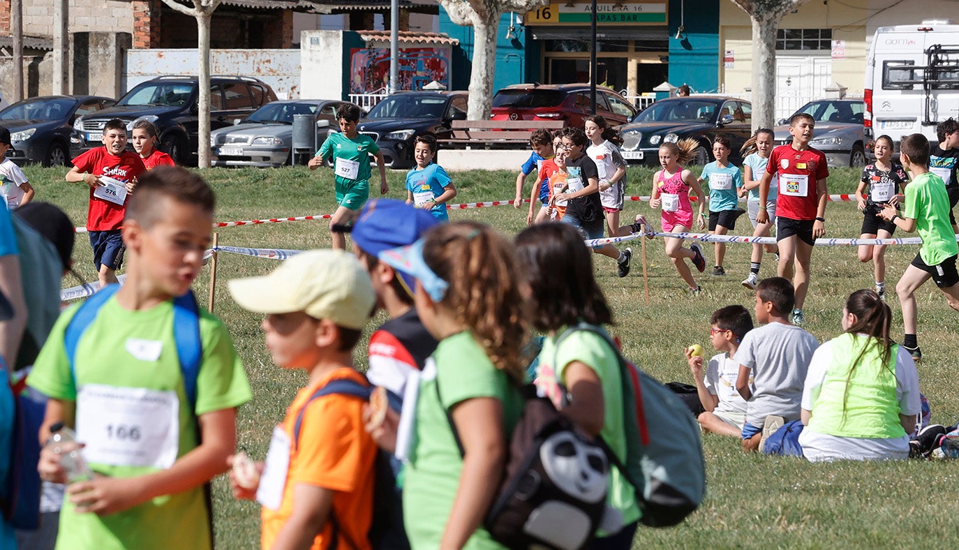 Zancadas solidarias por Siria en Villamuriel