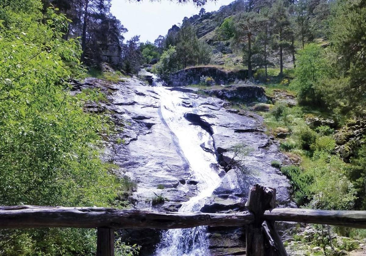 Navafría: los pueblos quedan como el desahogo de las grandes ciudades