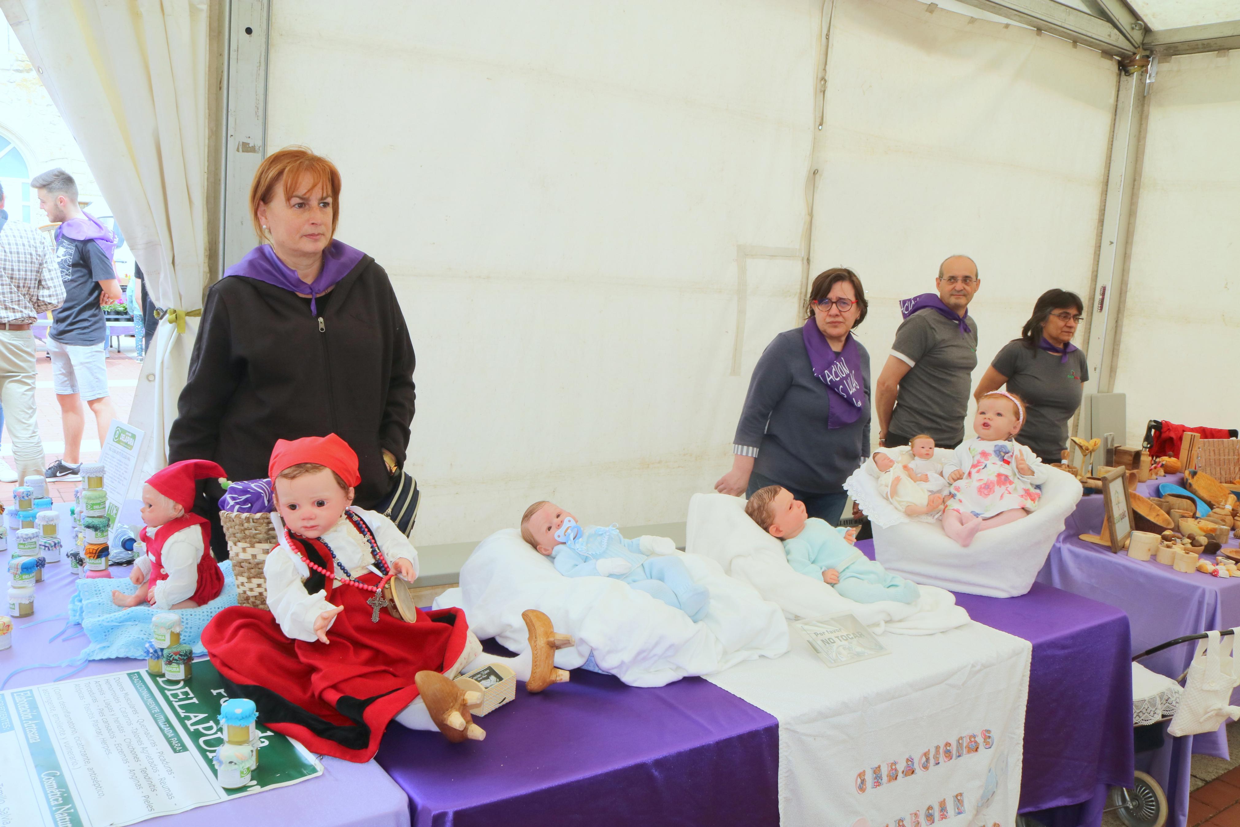 III Feria de &quot;Exaltación de las Lilas&quot; en Villaviudas