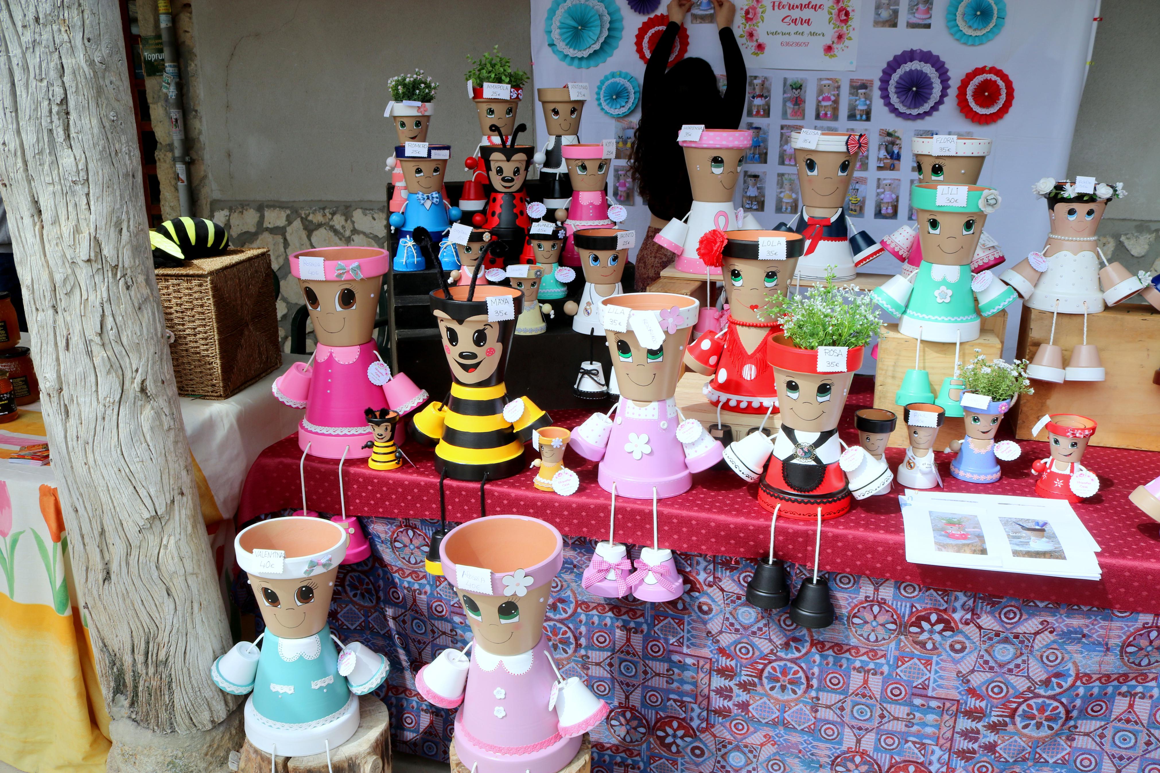 Ampudia celebra el XII Mercado Regional de la Flor