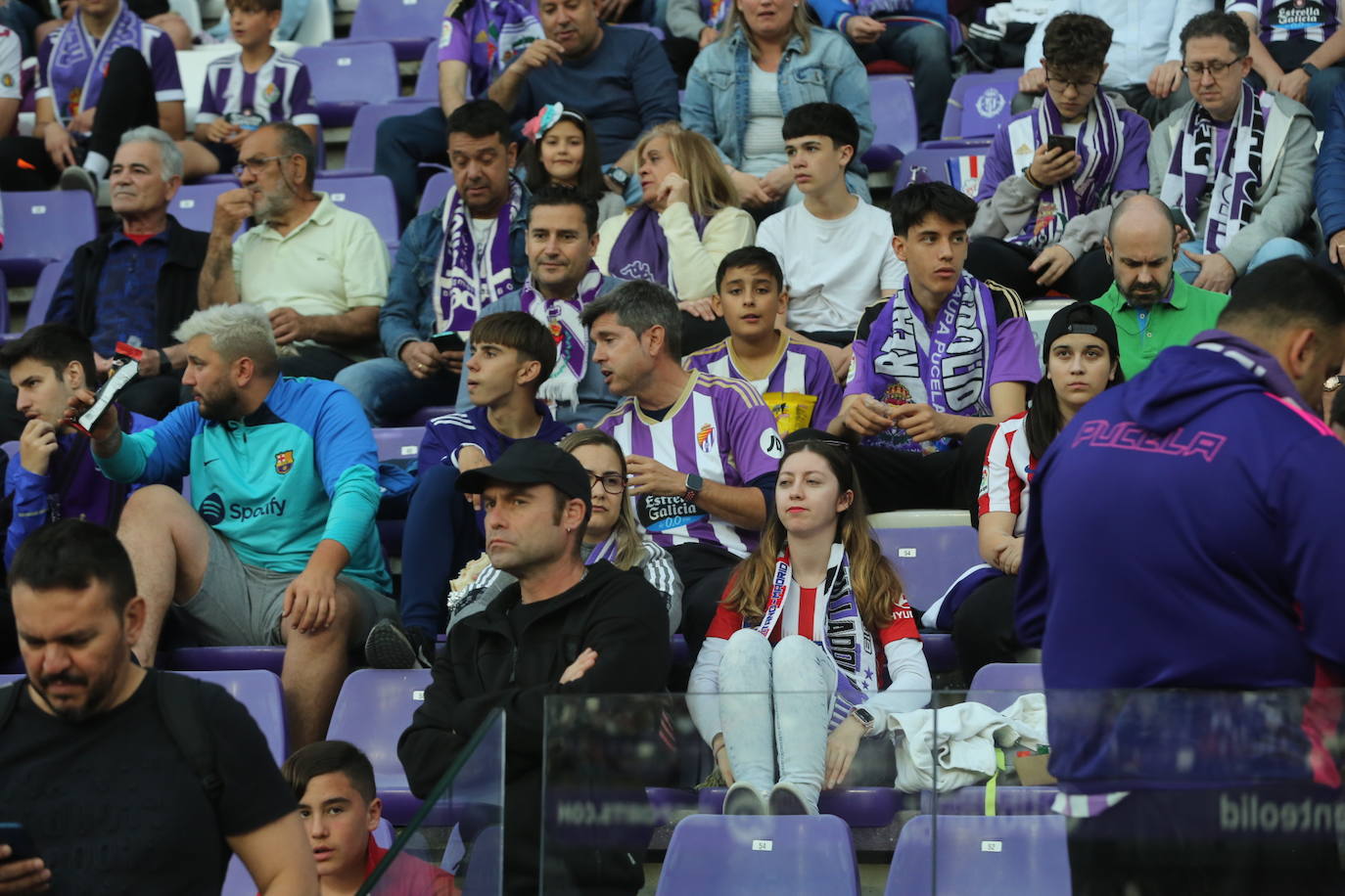 Búscate en la grada del Real Valladolid - Atlético de Madrid (1/3)