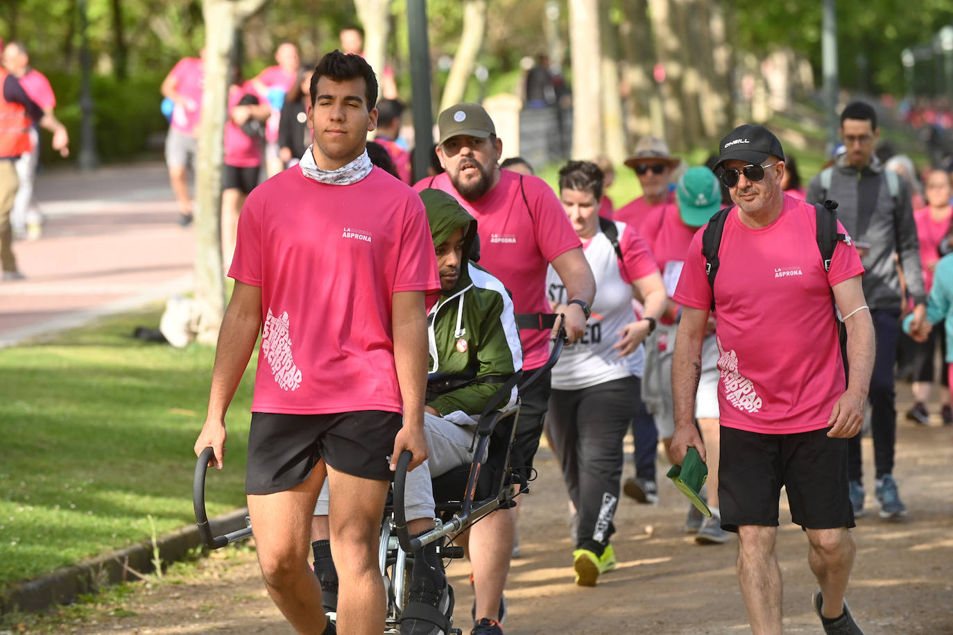 Las fotos de la Marcha Asprona 2023 en Valladolid (1 de 4)