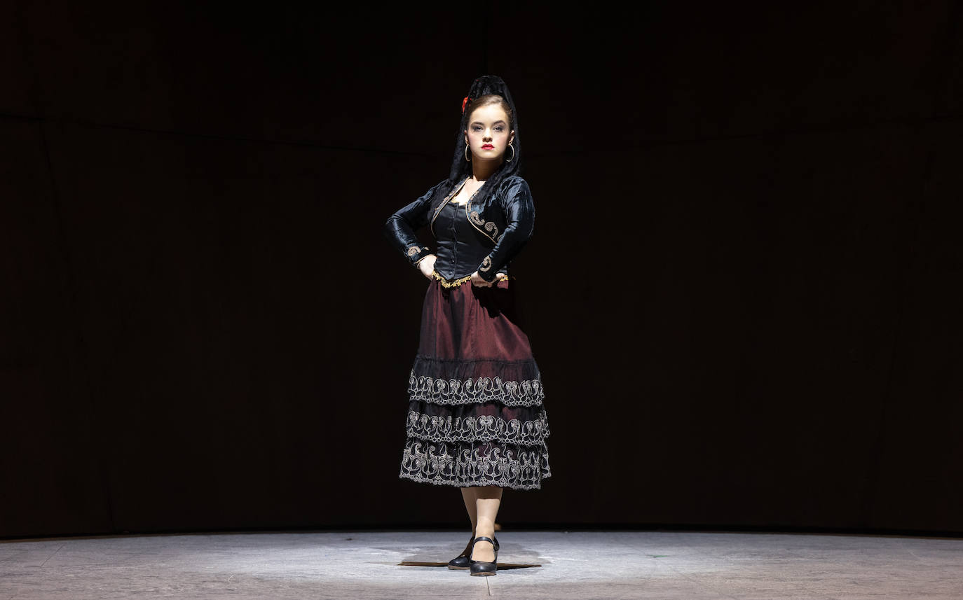 Imágenes de la ópera &#039;Carmen&#039; en su espectáculo del Teatro Calderón