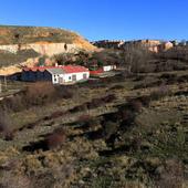 El valle de Tejadilla sumará 500 árboles y contará con un mirador