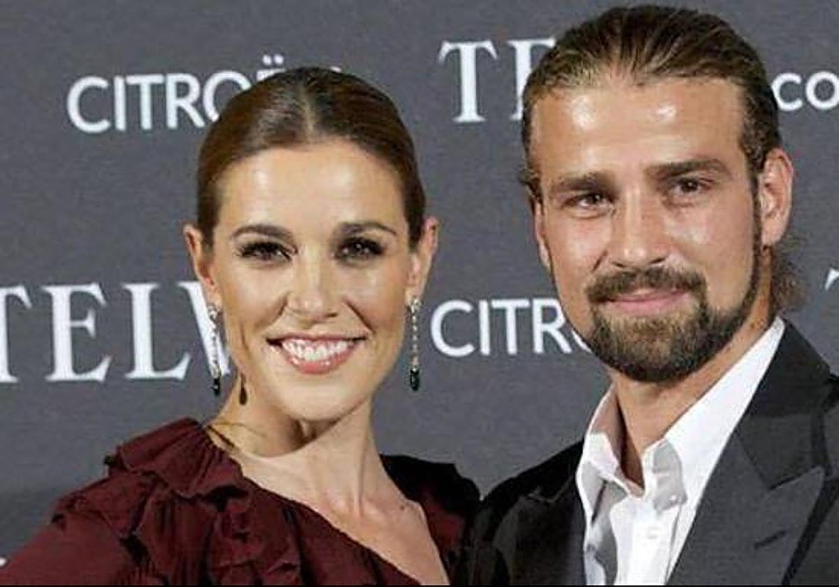 Raquel Sánchez Silva junto a su marido Mario Biondo'.