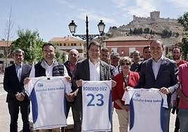 Roberto Díez, Alfonso Fernández Mañueco y Víctor Alonso, este miércoles en Peñafiel.