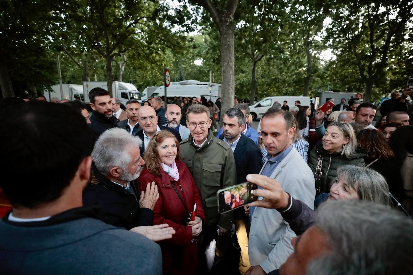 El mitin en Valladolid del PP, con Núñez Feijóo, en imágenes