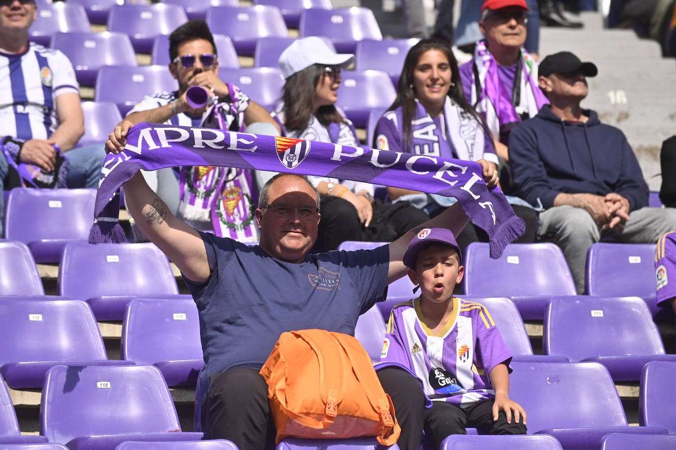 Búscate en la grada del José Zorrilla (1/5)