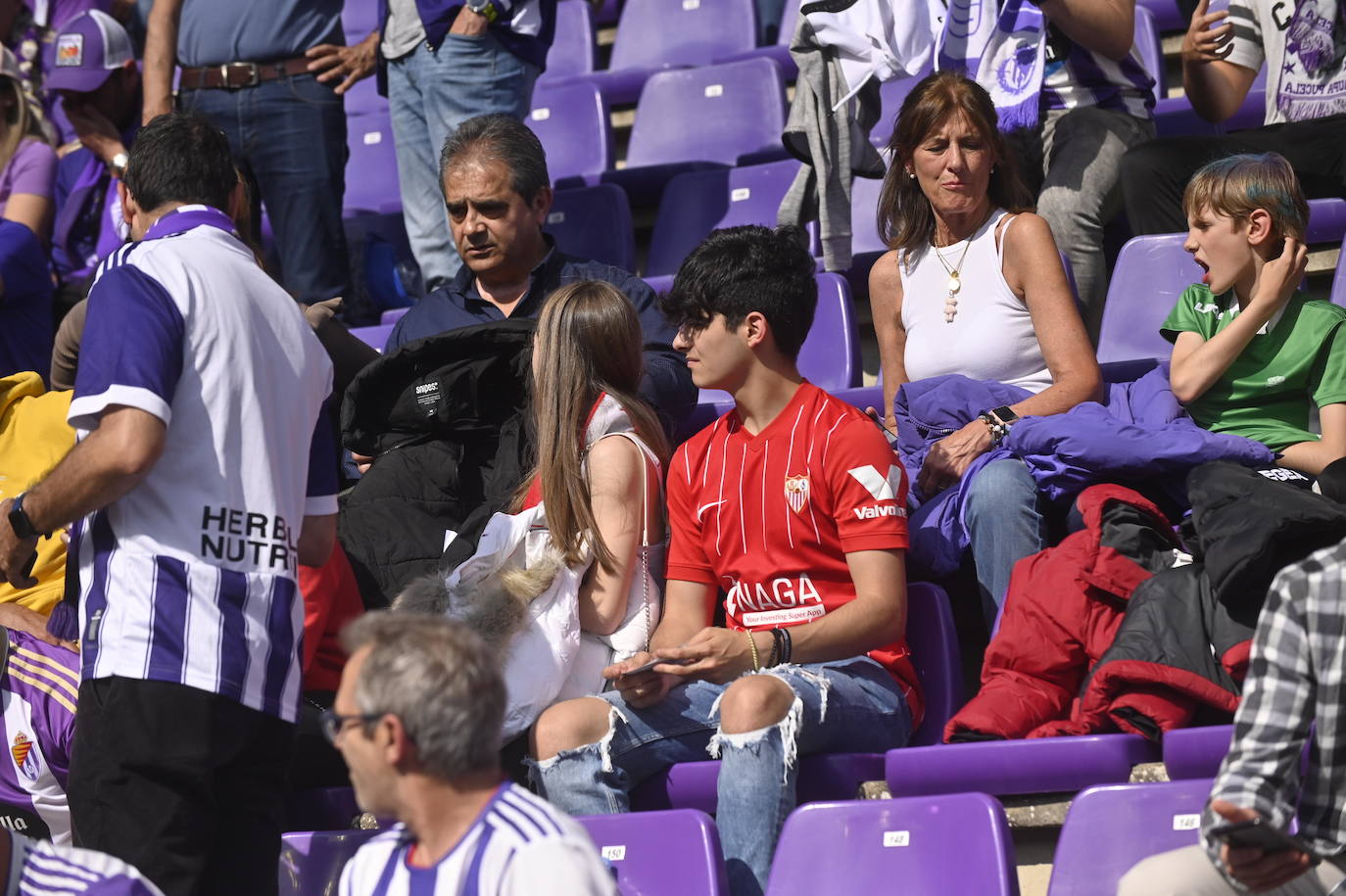 Búscate en la grada del José Zorrilla (5/5)