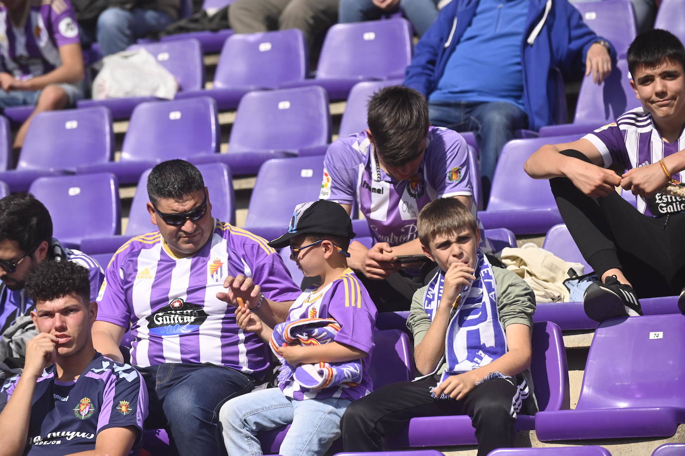 Búscate en la grada del José Zorrilla (1/5)