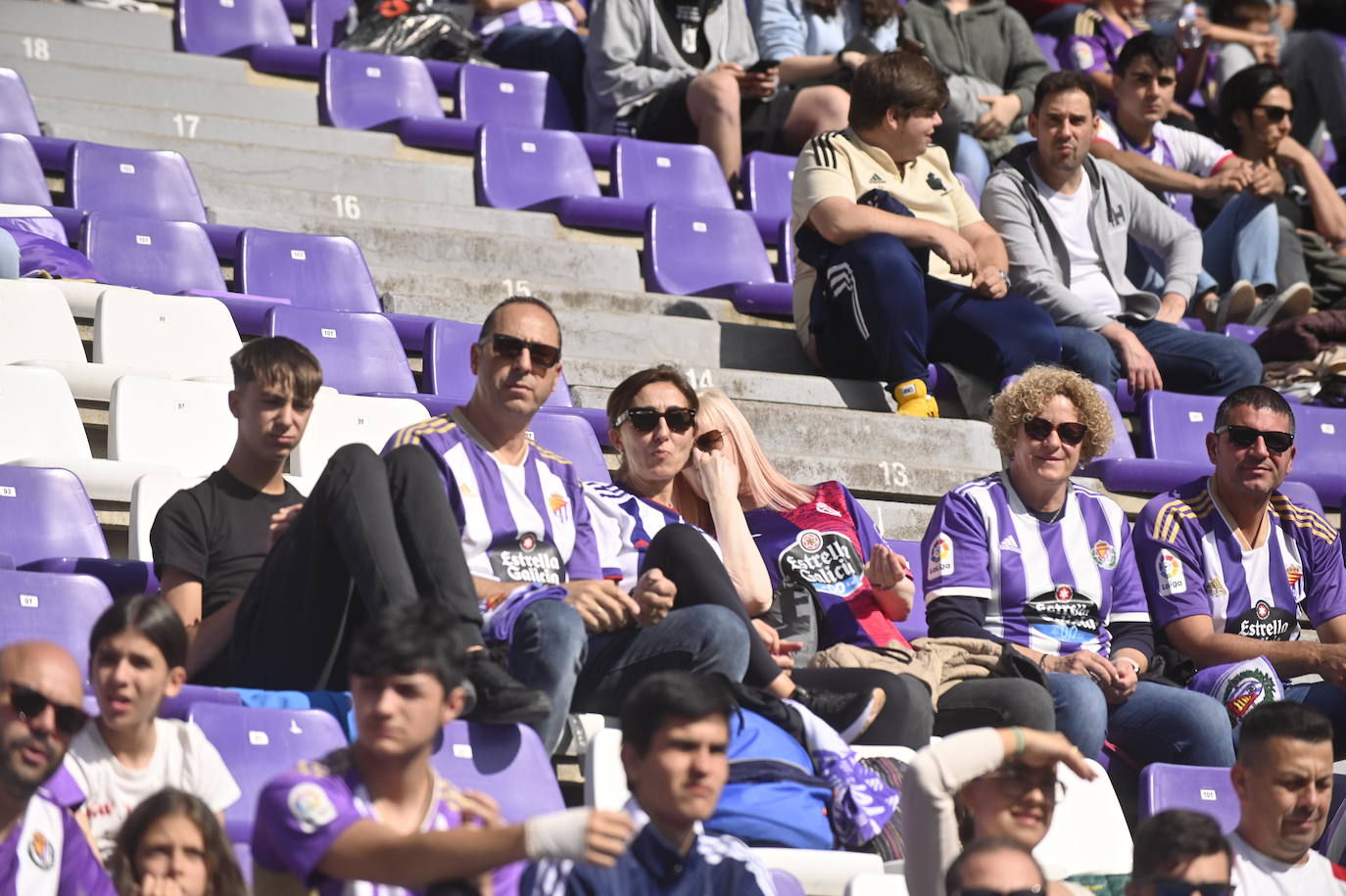 Búscate en la grada del José Zorrilla (3/5)