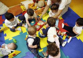 Imagen de archivo de niños en una escuela infantil de Valladolid.