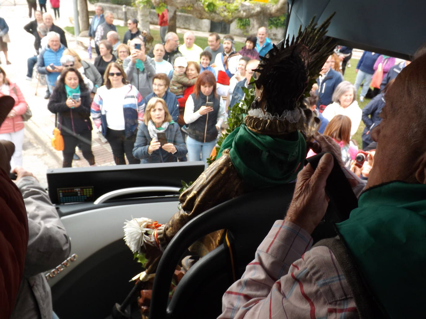 A San Isidro solo hay un camino en Dueñas