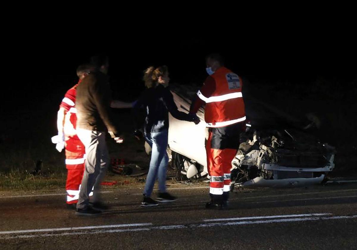 Dos jóvenes heridas en un grave accidente de tráfico en Cuéllar