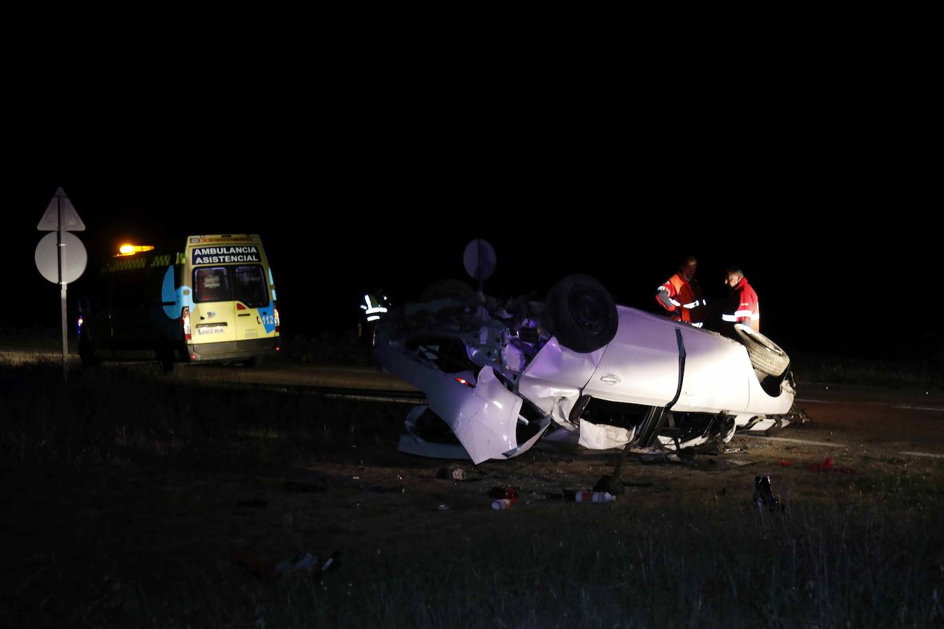 Dos jóvenes heridas en un grave accidente de tráfico en Cuéllar